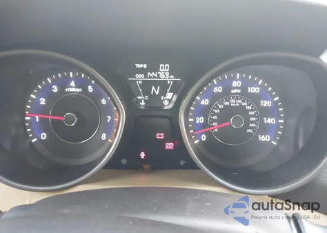 2013 Hyundai Elantra Limited z USA, uszkodzony, nr VIN 5NPDH4AEXDH283513